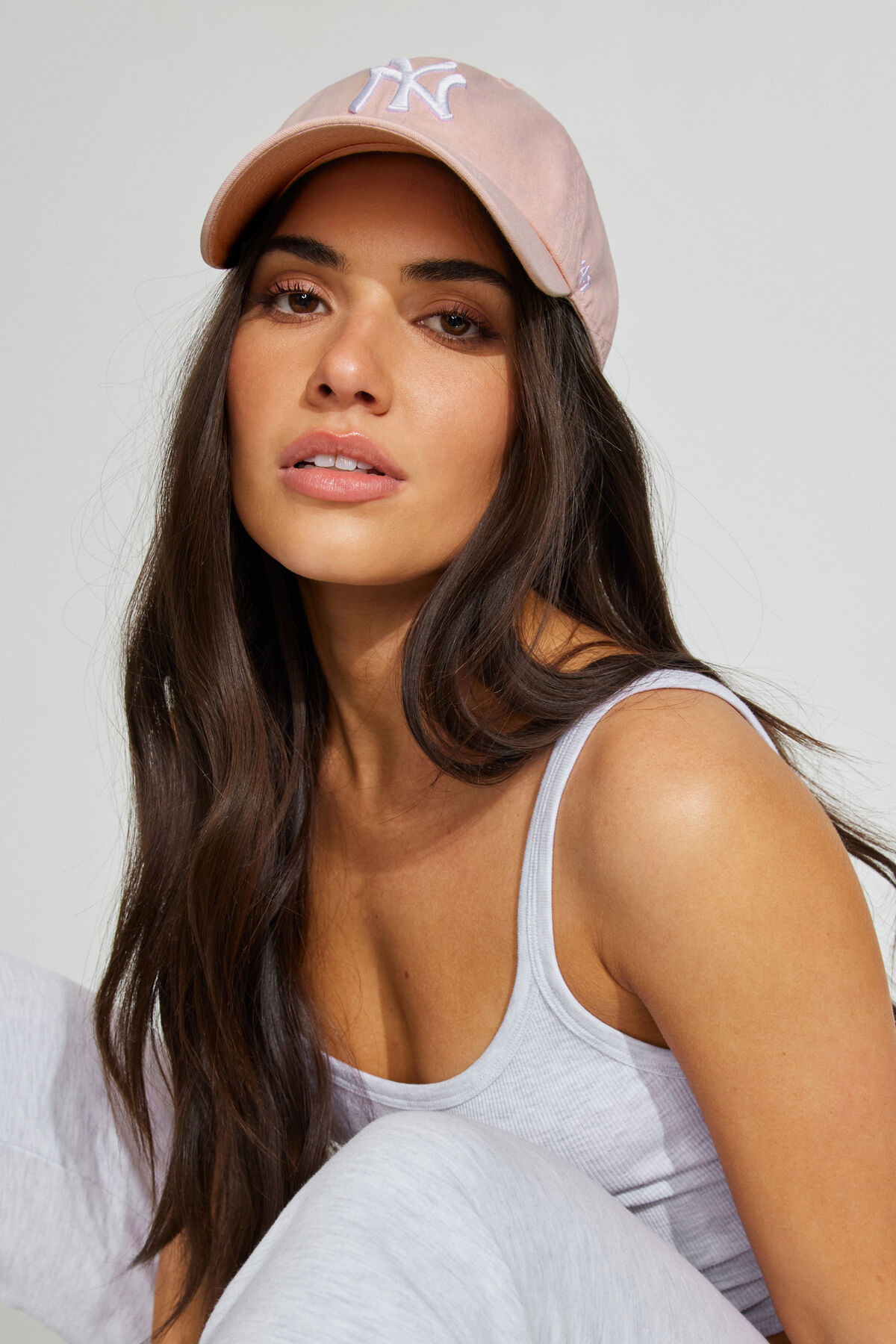 100062072_8IL_1920x2880