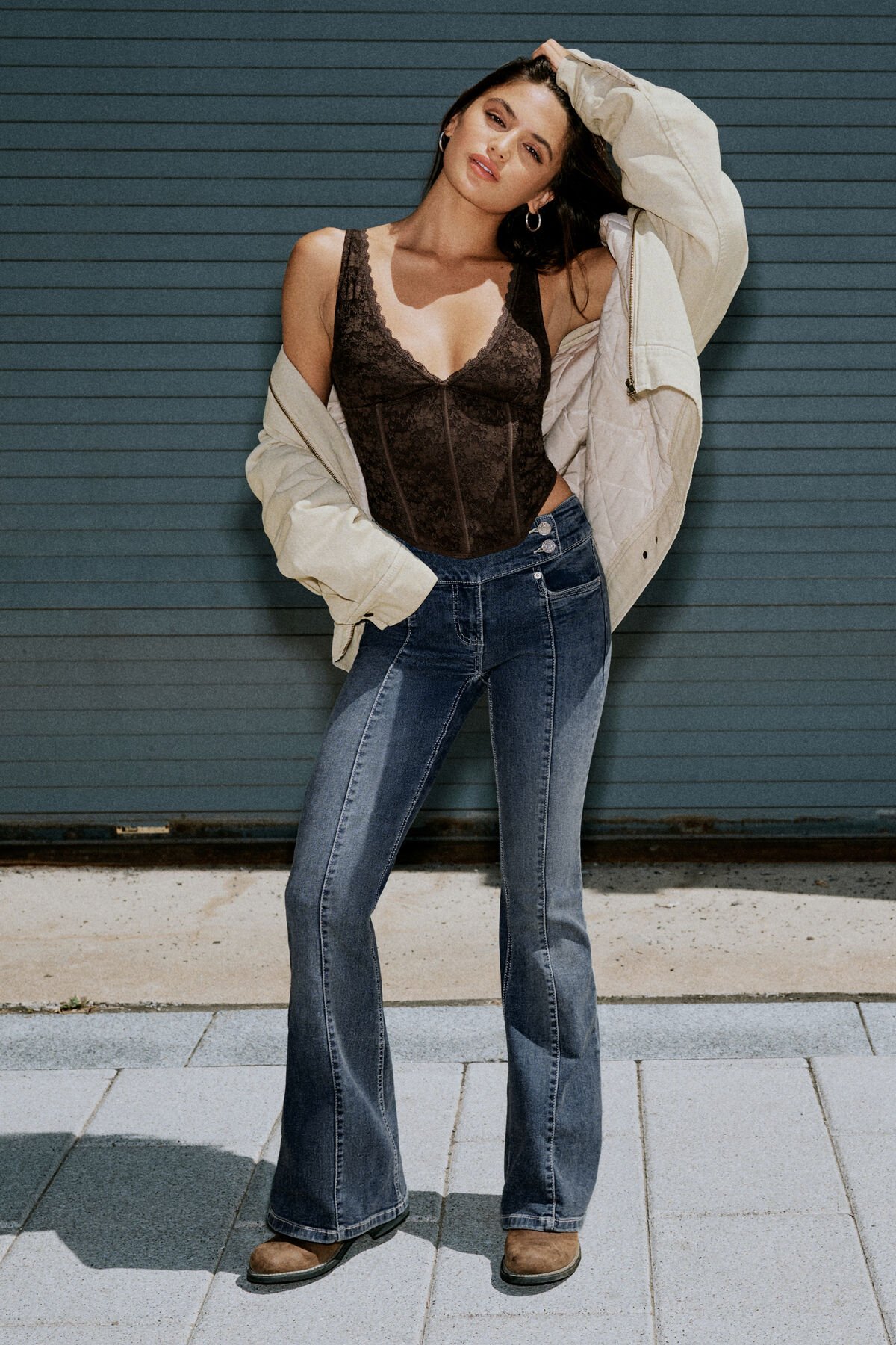 100076978_07J_1920x2880-8