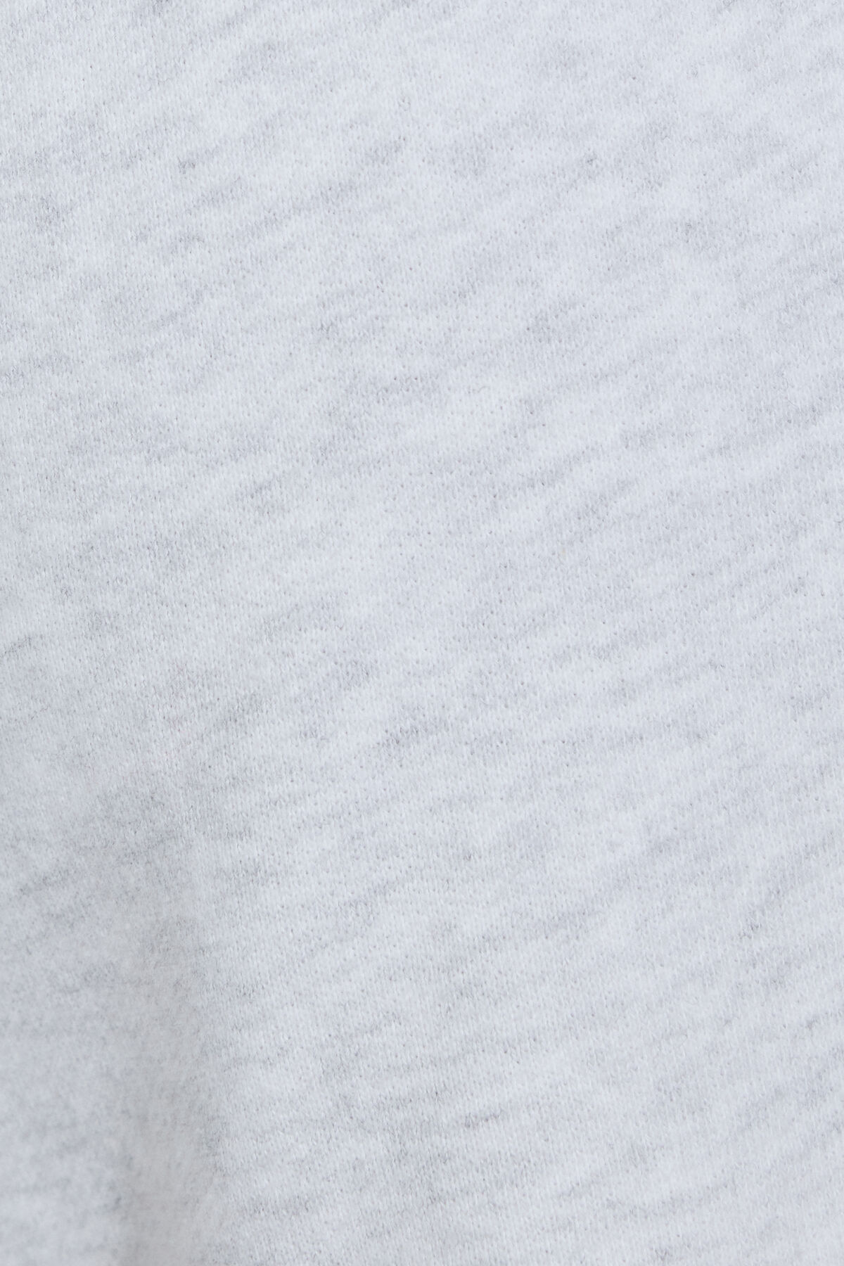 100080323_18X_alt5_1920x2880-4