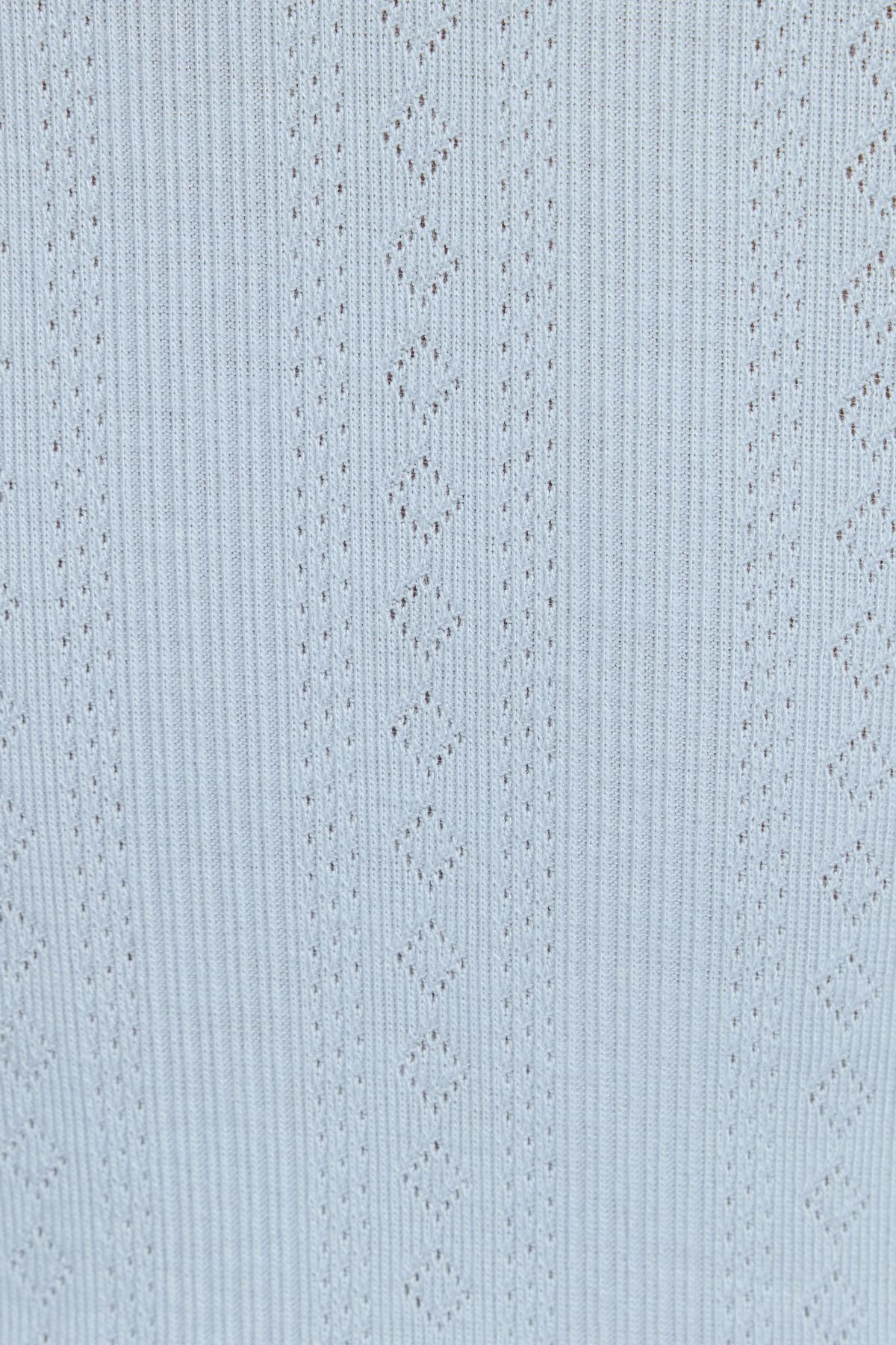 100083878_0NO_alt3_1920x2880-2