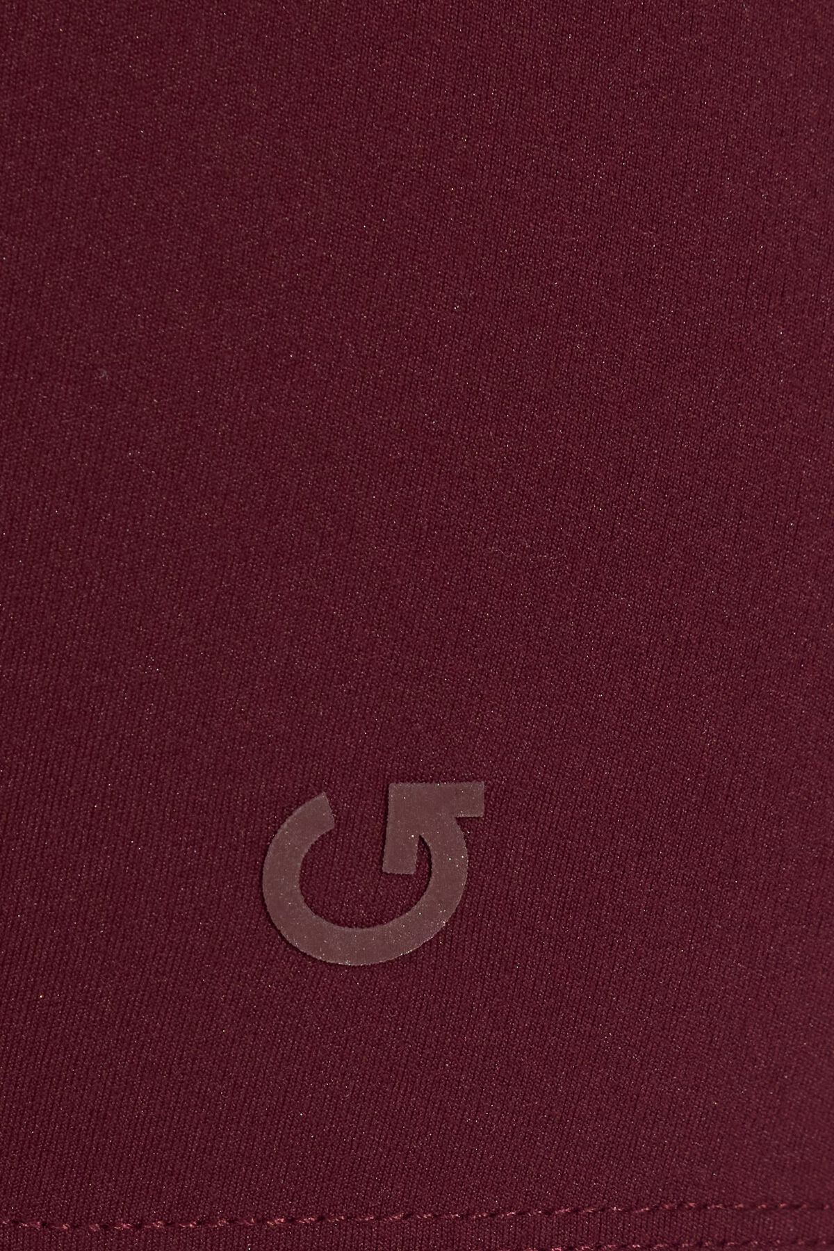 100091807_05P_alt4_1920x2880