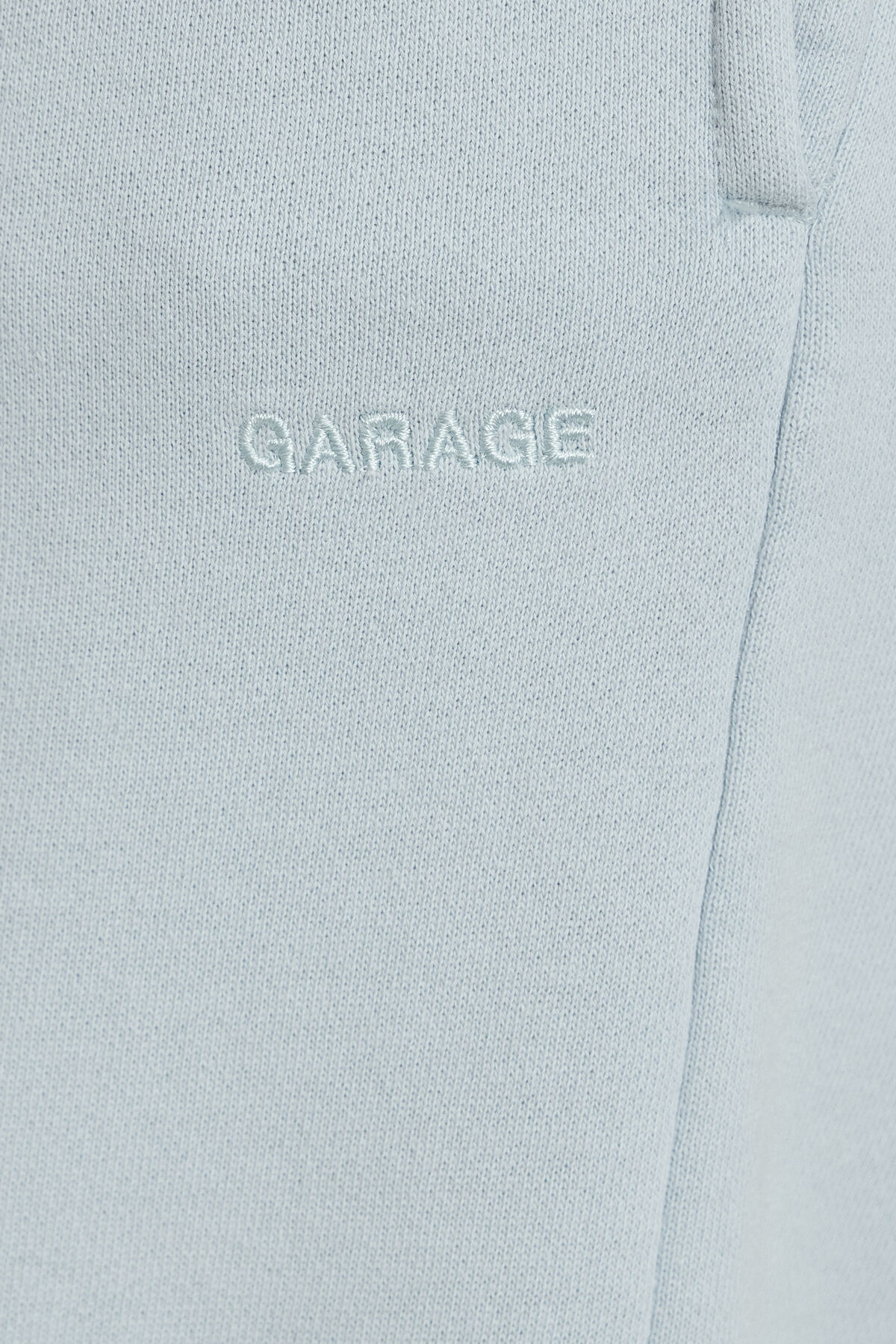 100091919_7VV_alt3_1920x2880