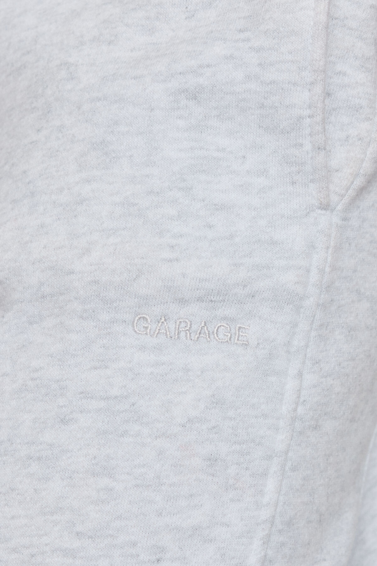 100091920_18X_alt3_1920x2880-21