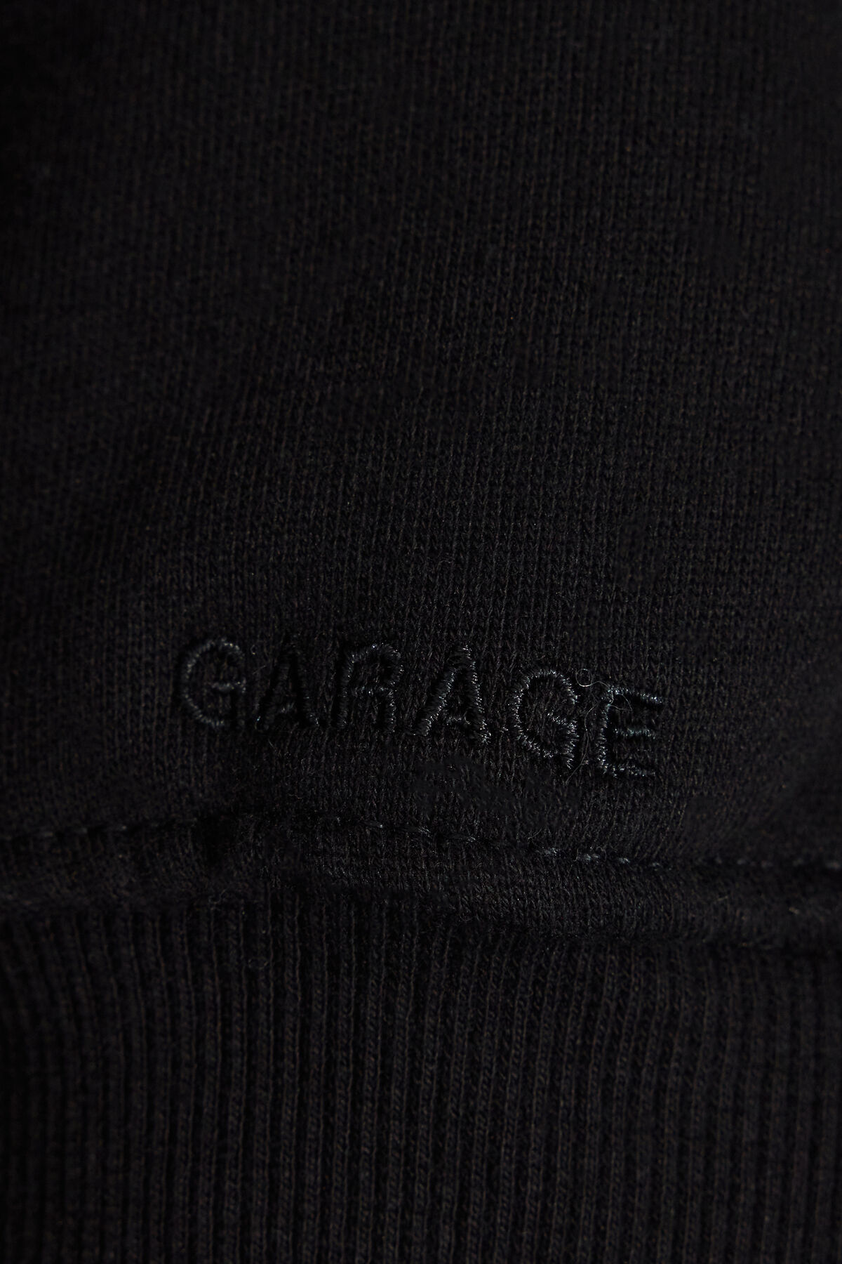 100092201_06V_alt5_1920x2880-3