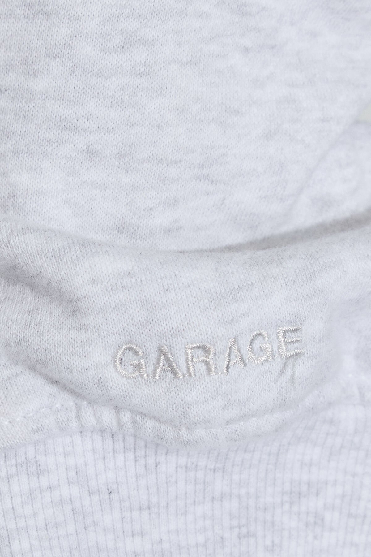 100092201_18X_alt4_1920x2880-14