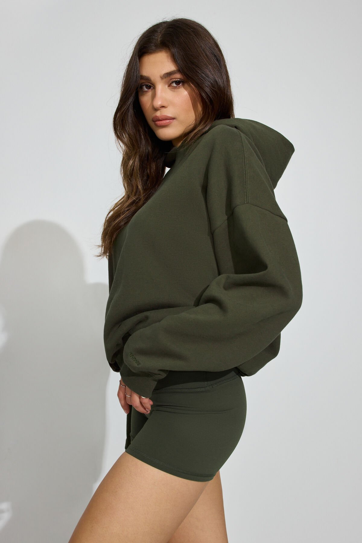 100092201_8AI_alt2_1920x2880-8