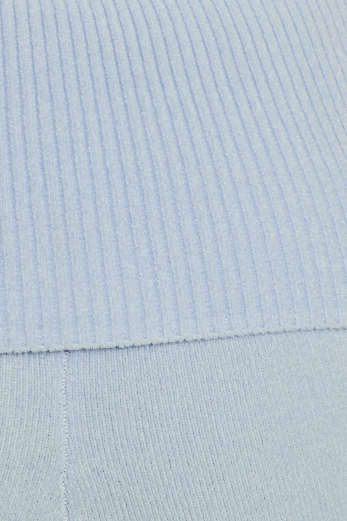 100092628_0NO_alt4_3200x4800-1