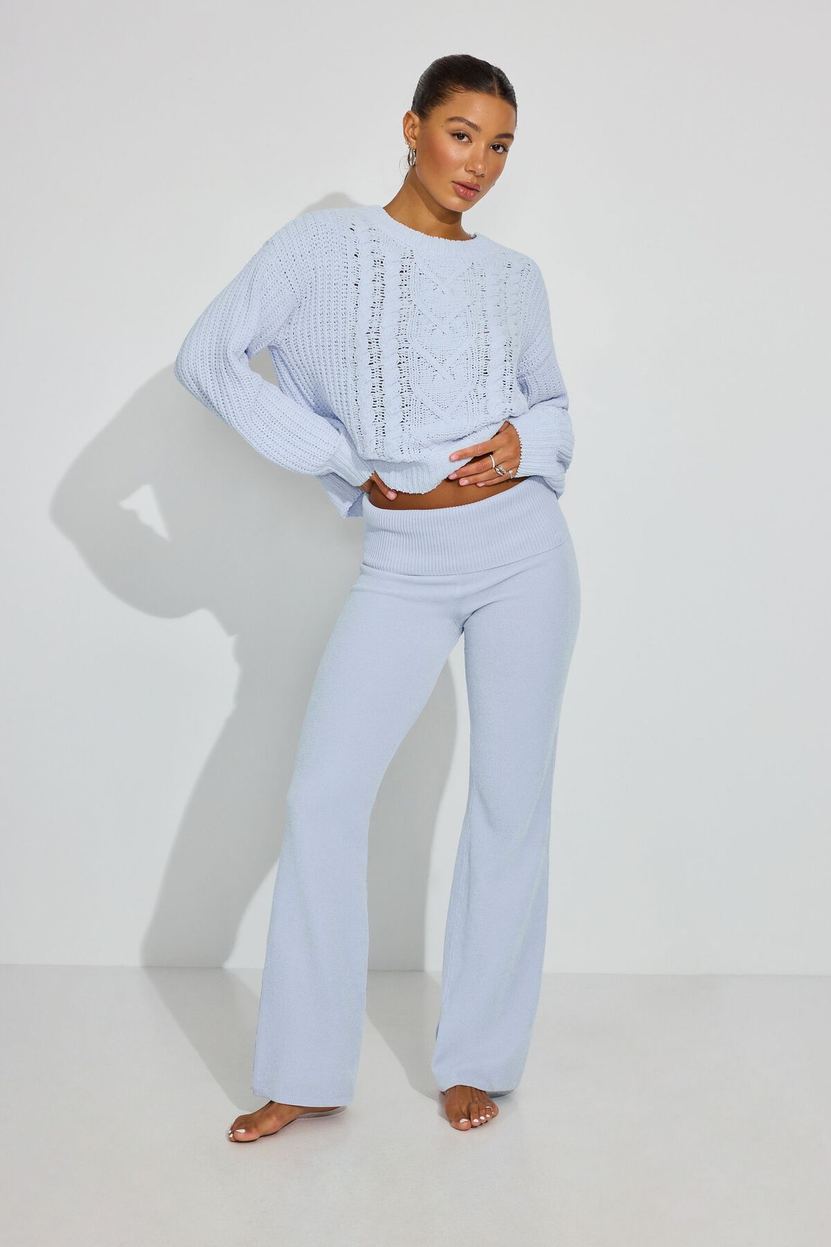 100092629_0NO_1920x2880-1