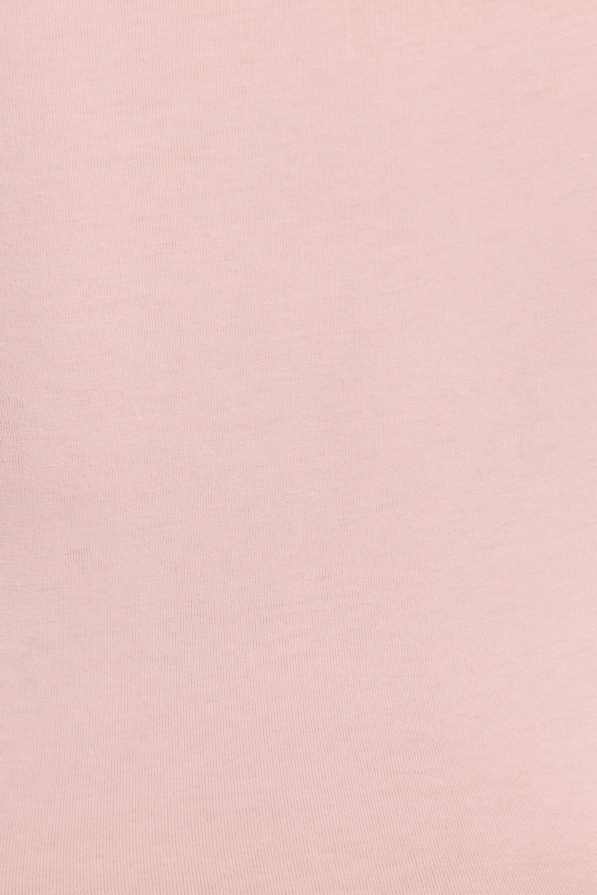 100092727_01K_alt3_3200x4800