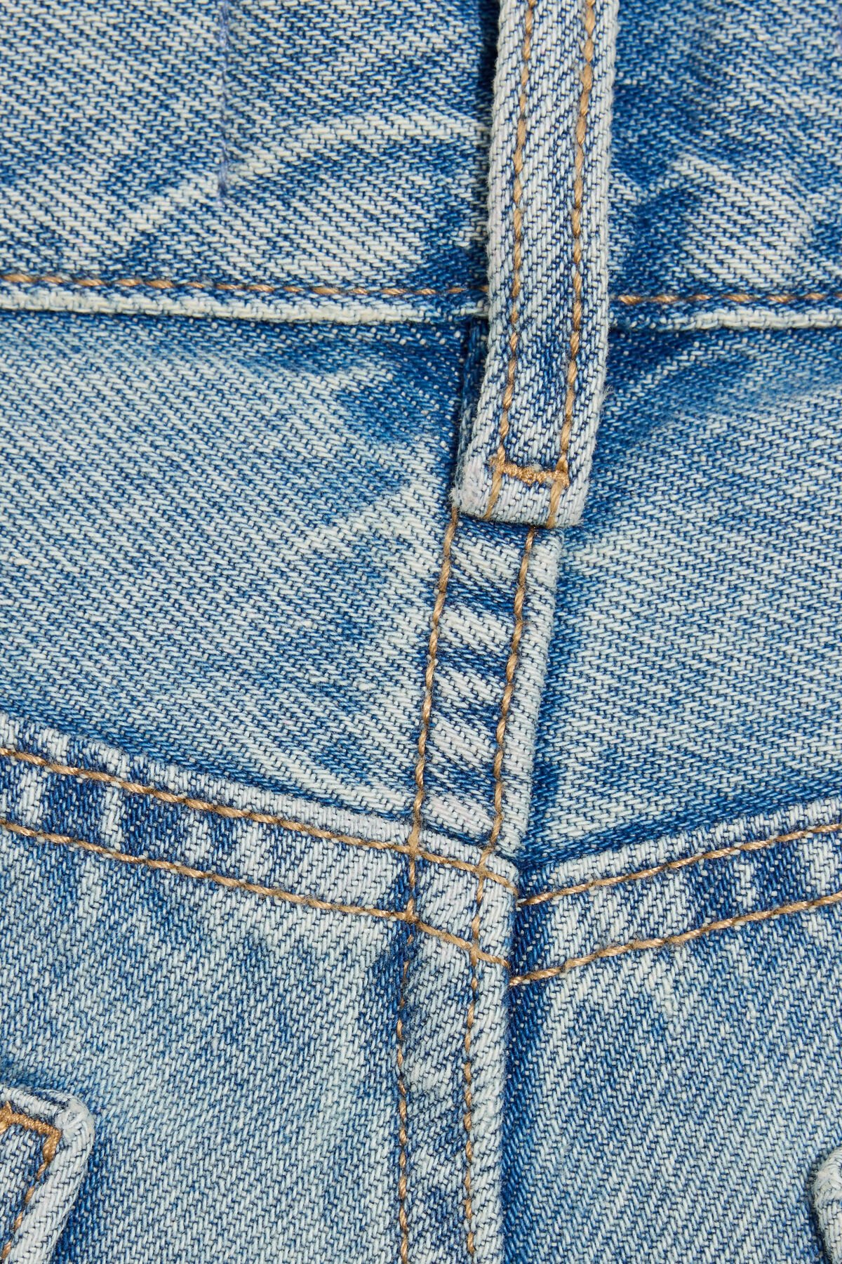 100094338_07J_alt4_1920x2880-4