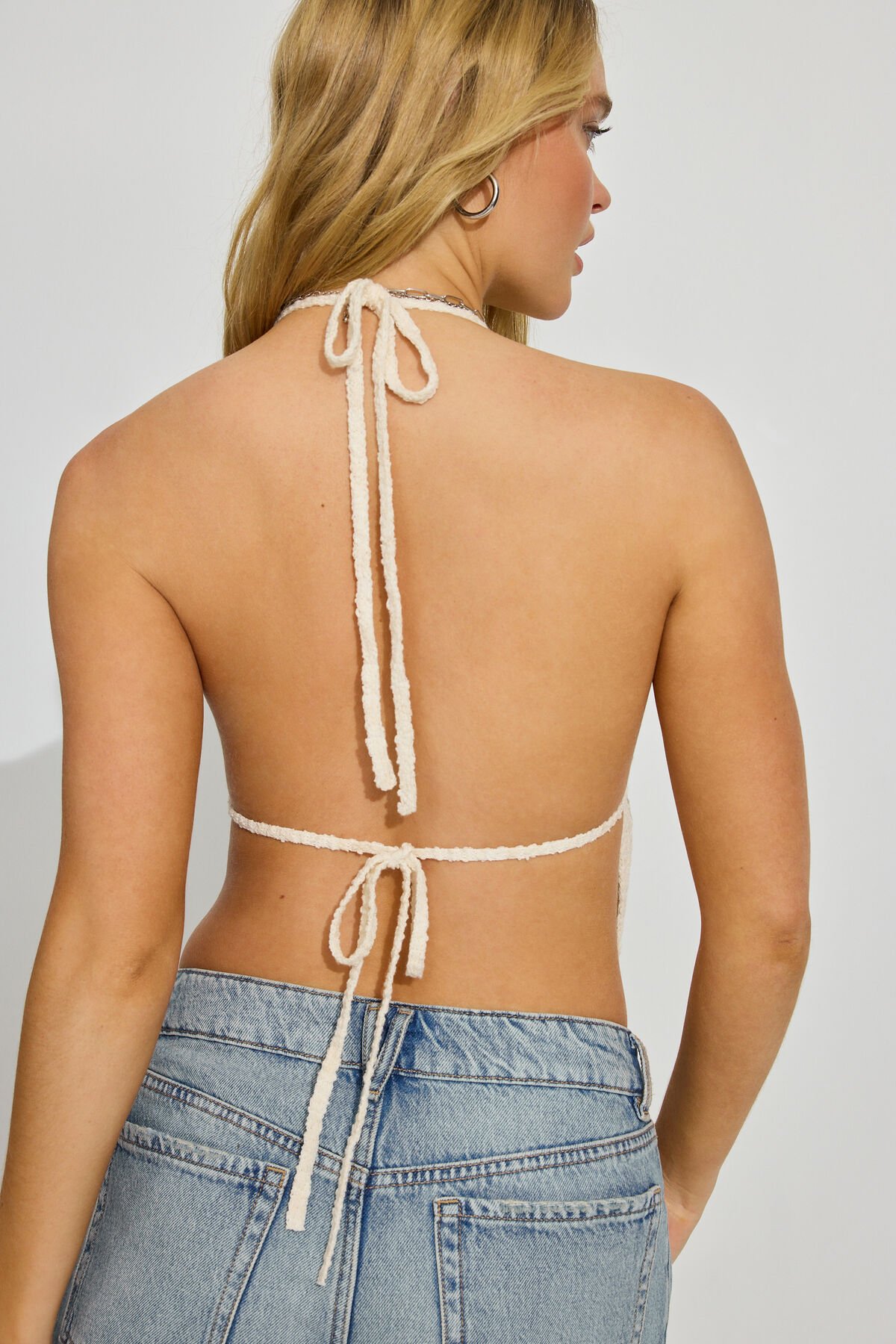 100094363_0QO_alt2_1920x2880