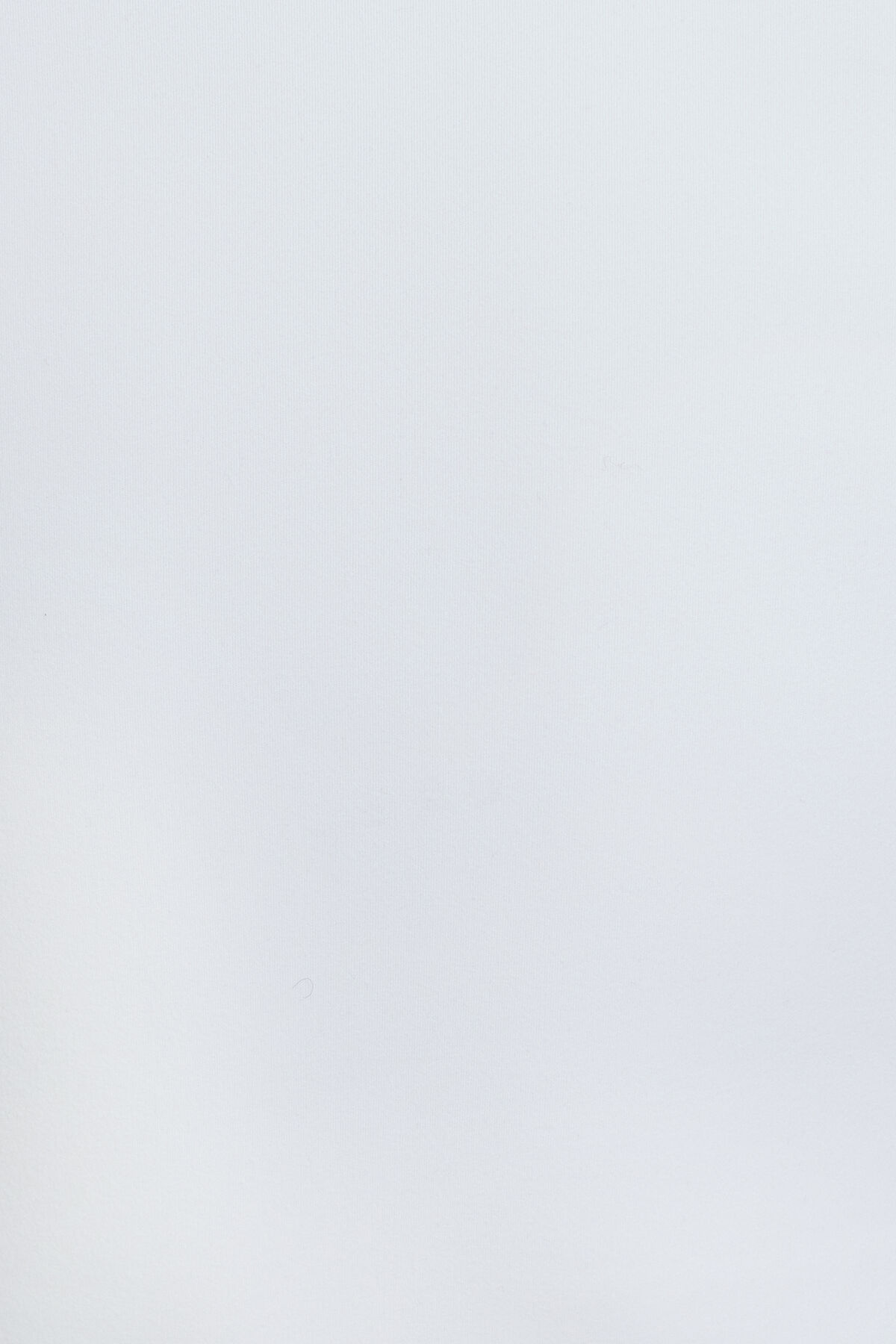 100094457_04N_alt6_1920x2880-2