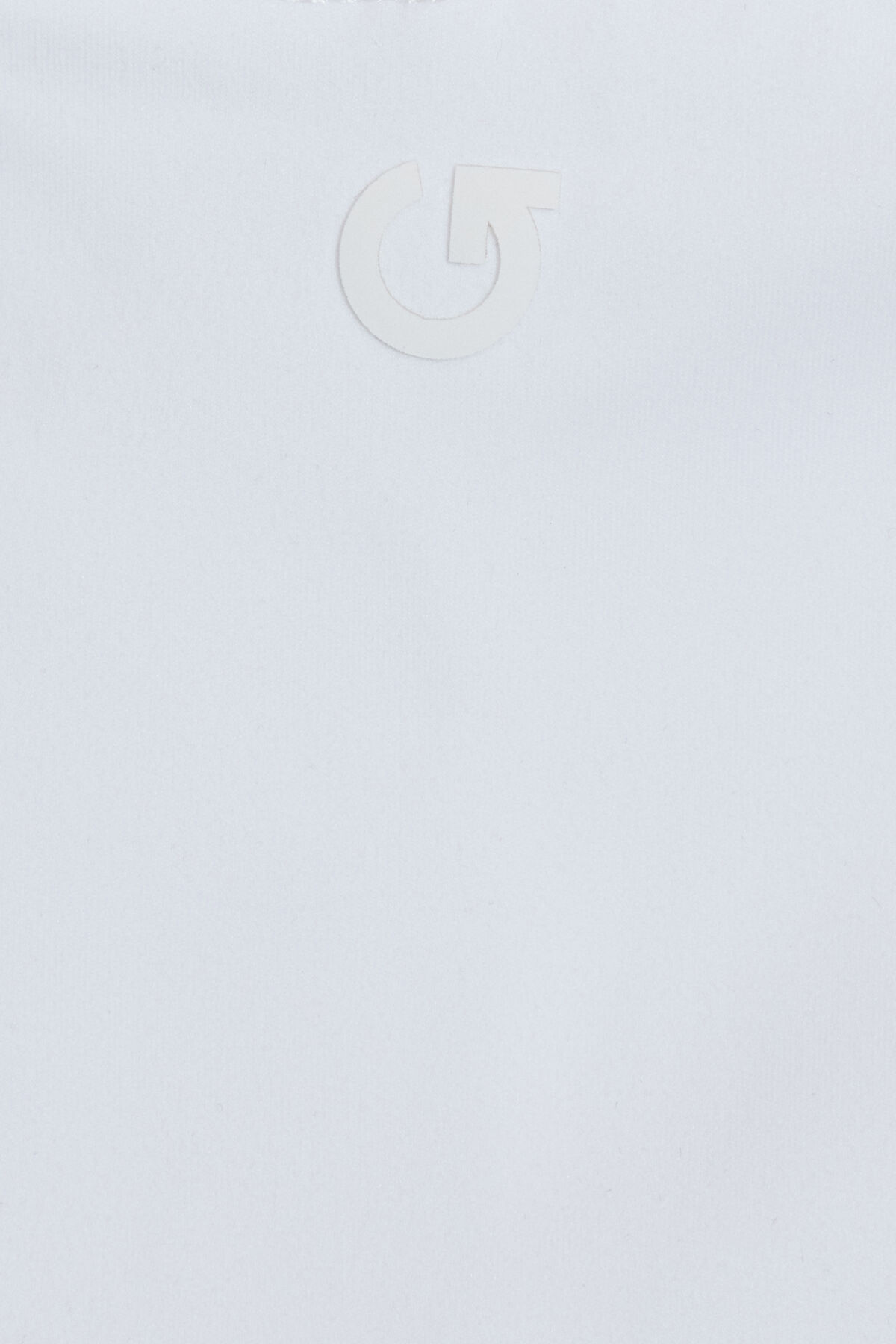 100094732_04N_alt6_1920x2880