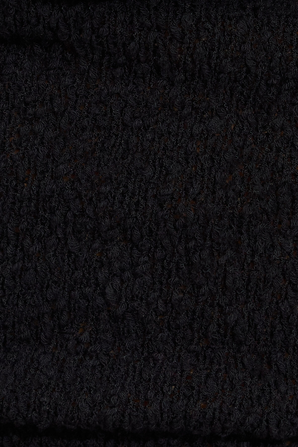 100095766_06V_alt4_1920x2880