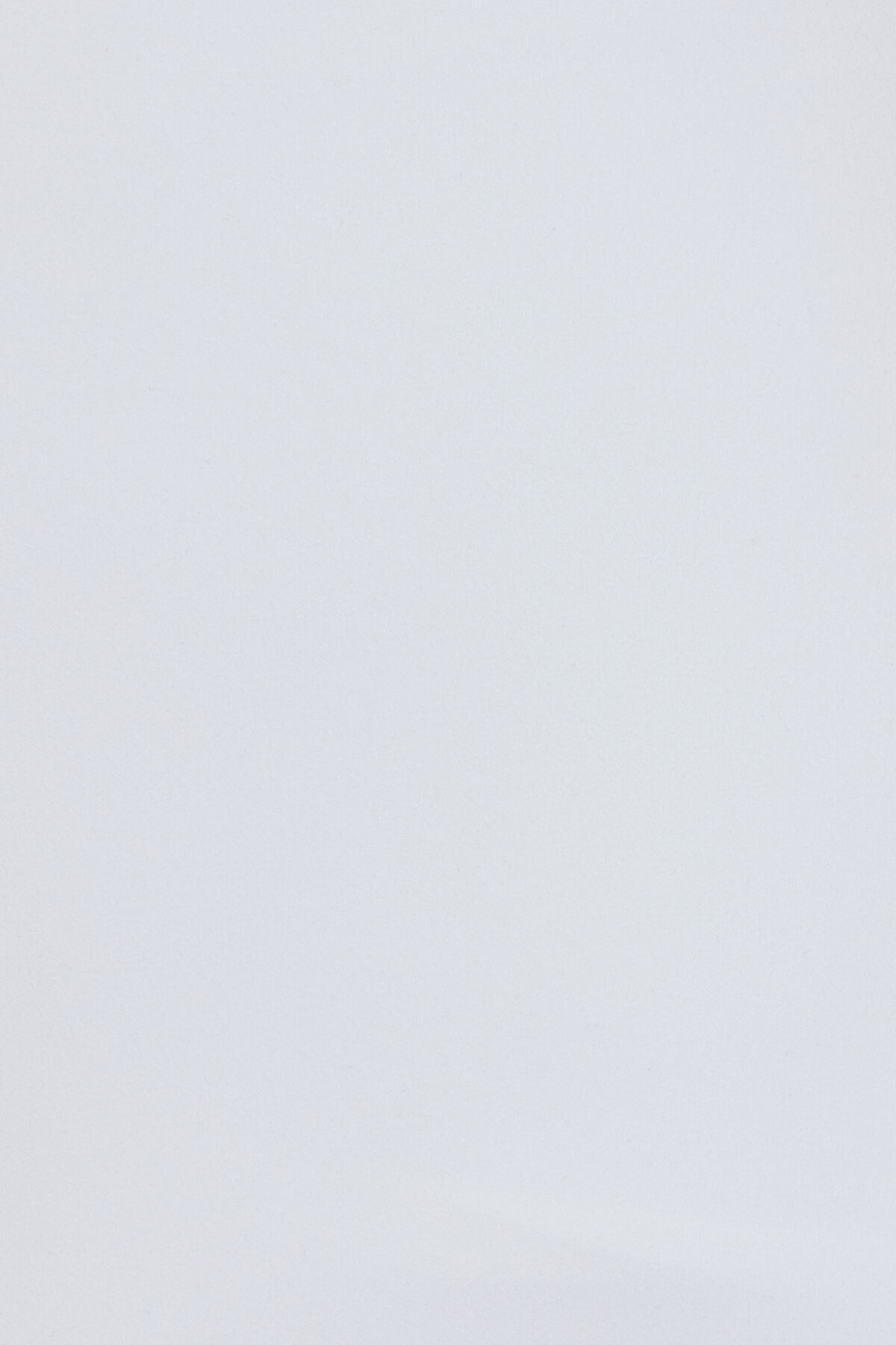 100096873_04N_alt5_1920x2880