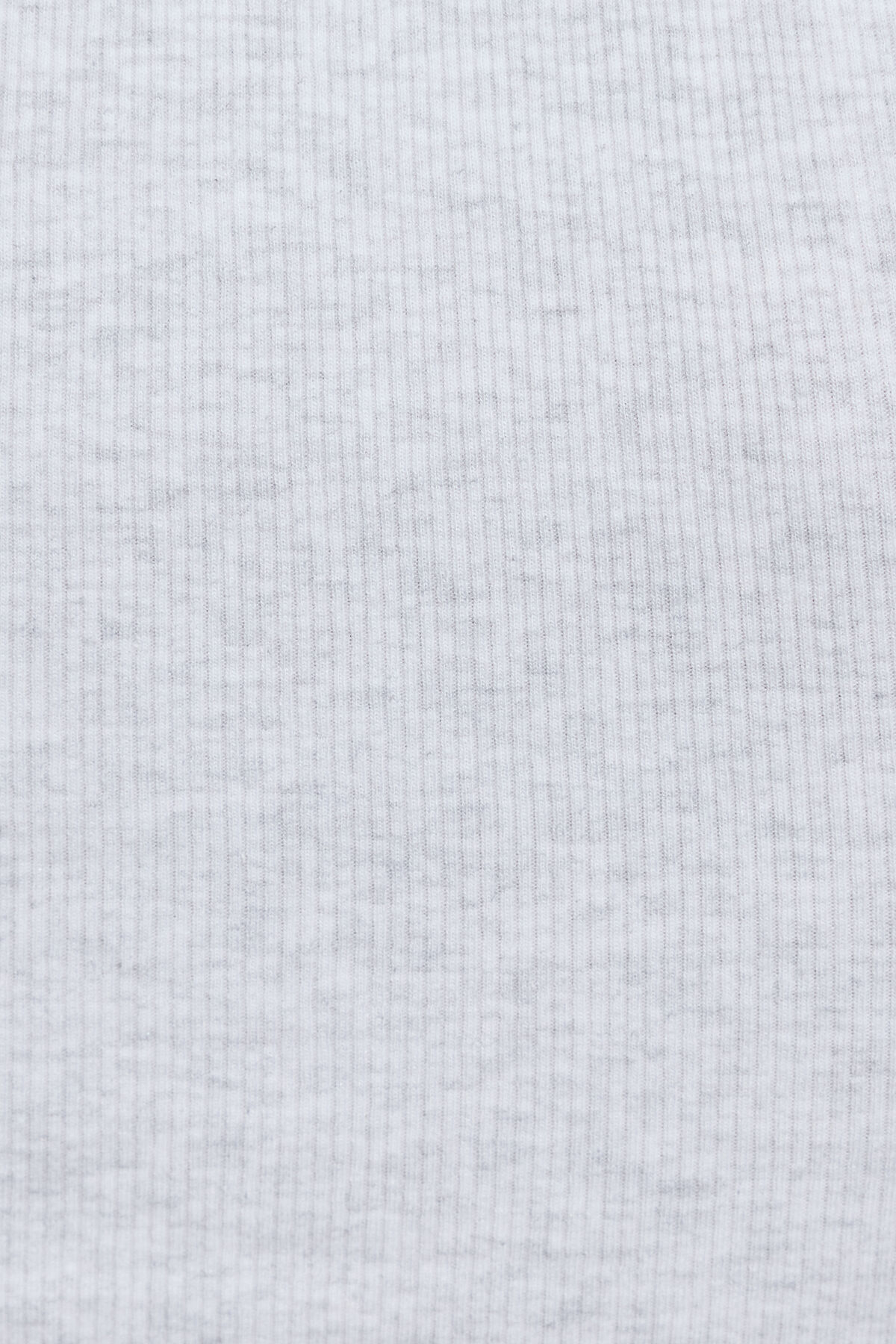 100097284_69I_alt4_1920x2880-2