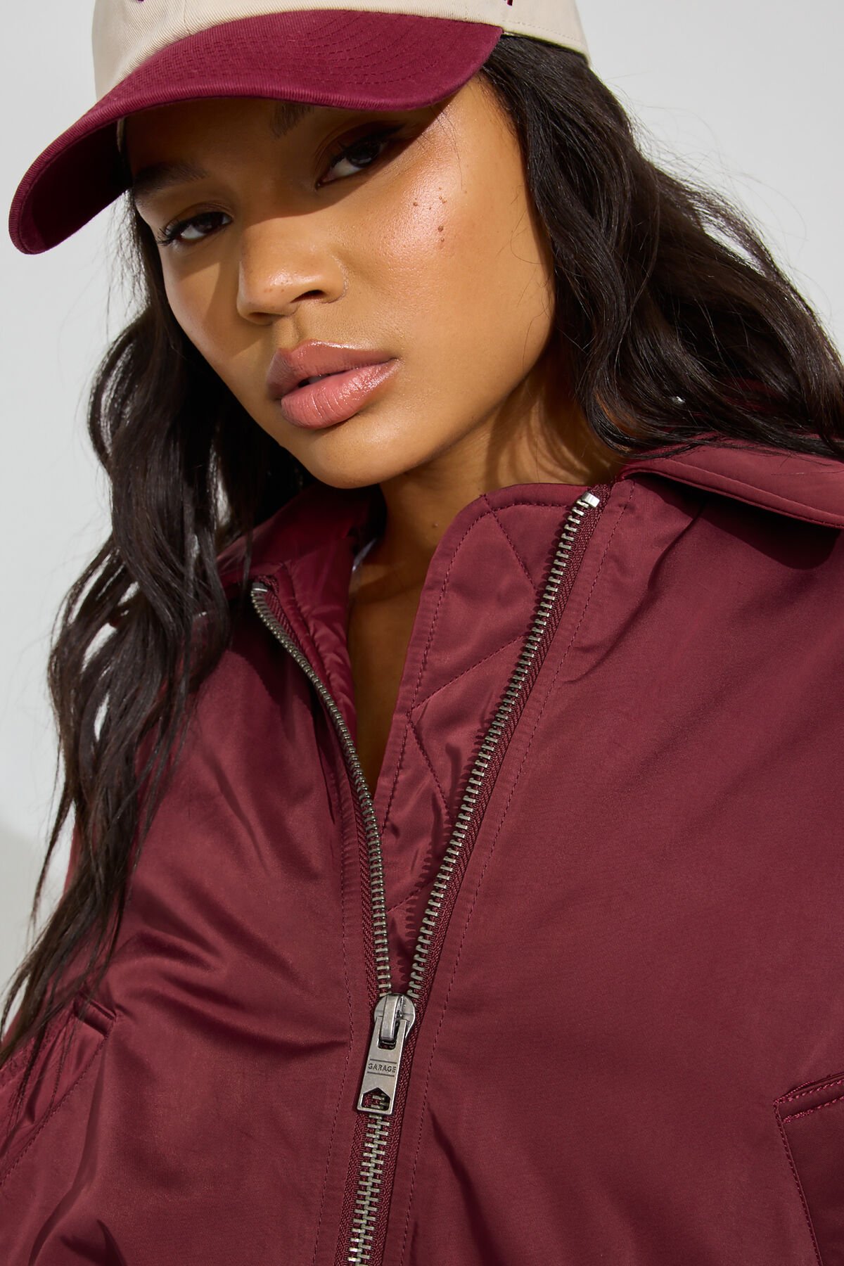 100098098_0ES_alt3_1920x2880