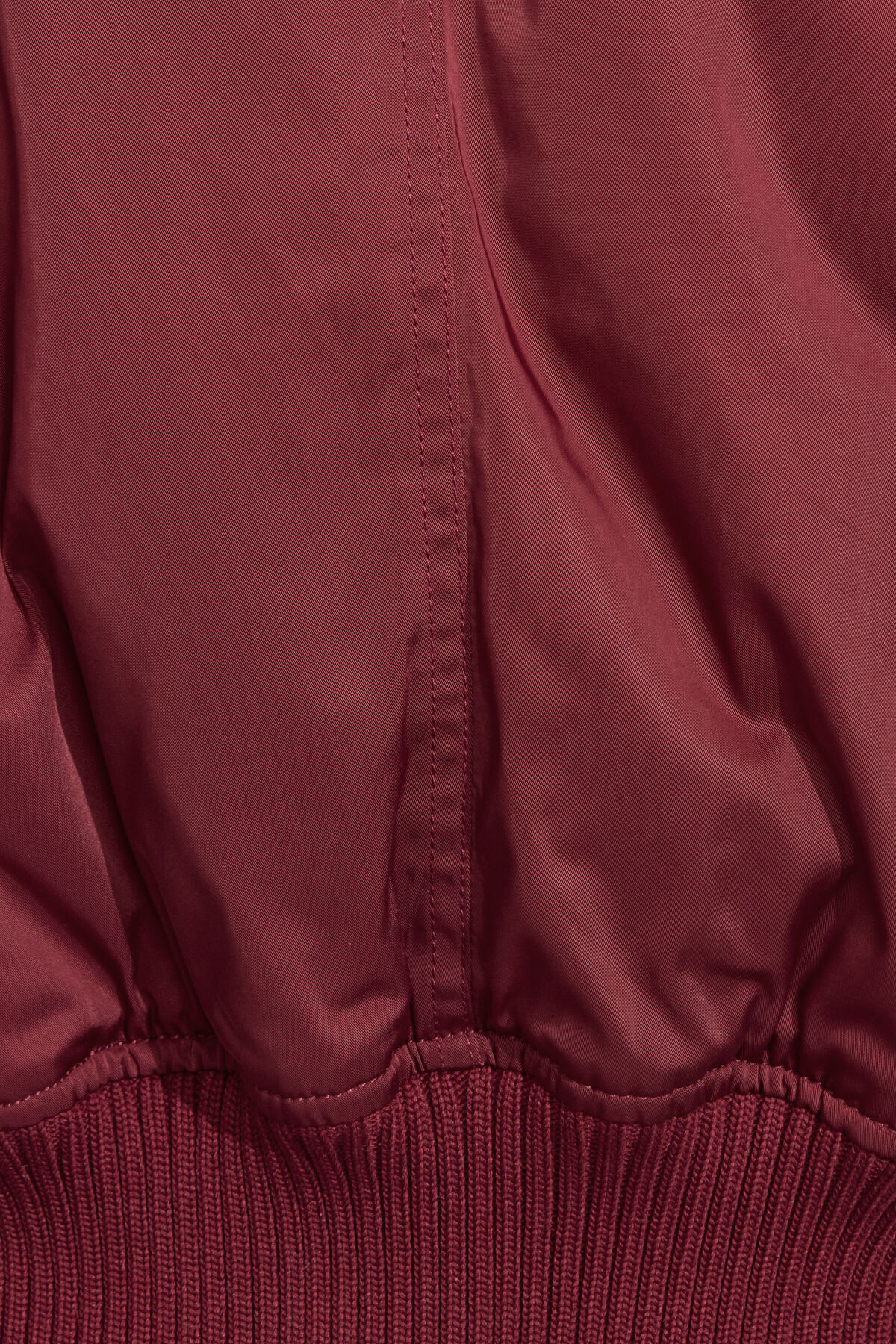 100098098_0ES_alt4_1920x2880