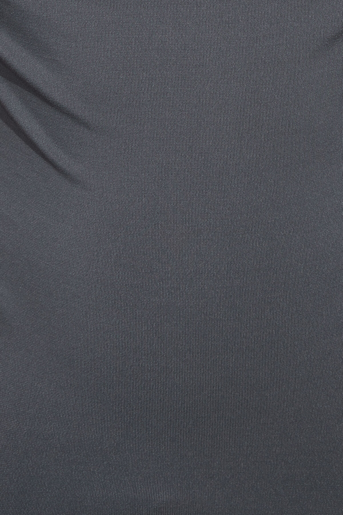 100098250_8D1_alt4_1920x2880-9