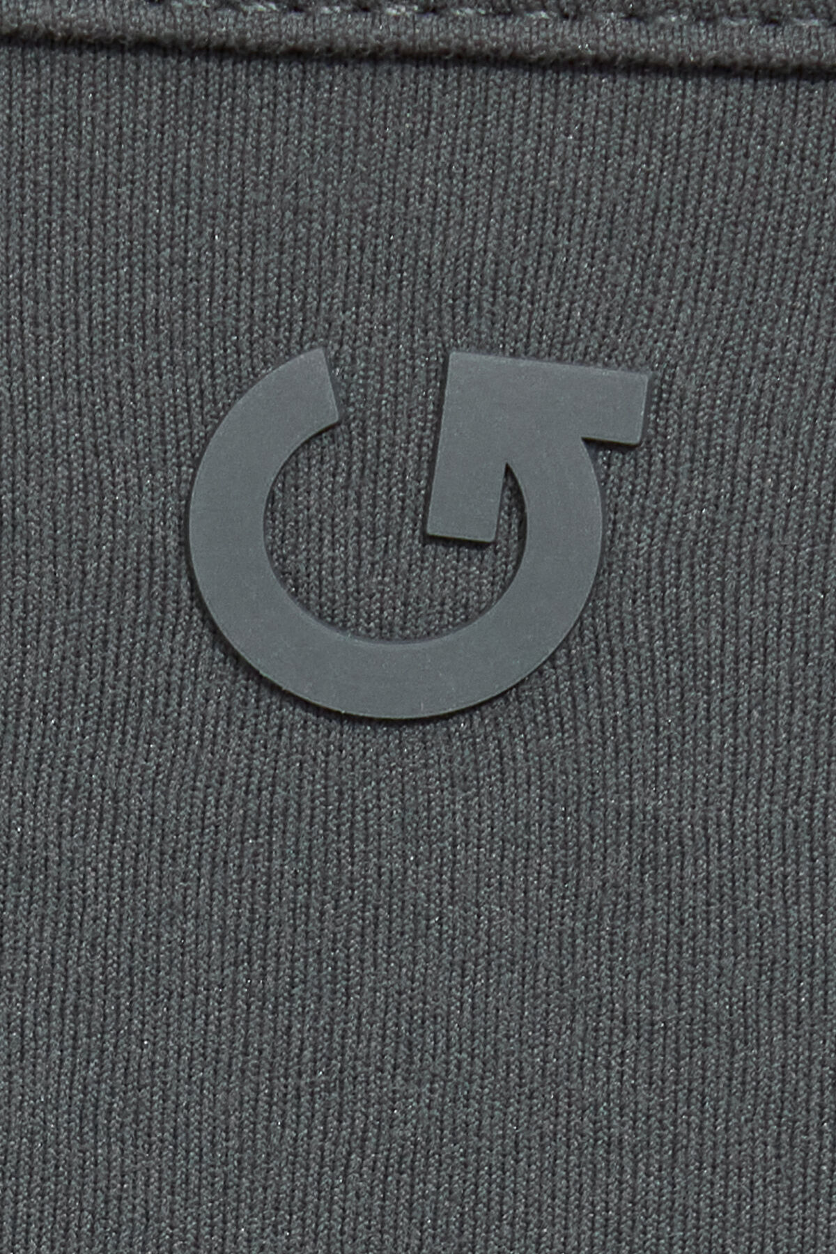 100099973_8D1_alt4_1920x2880-8