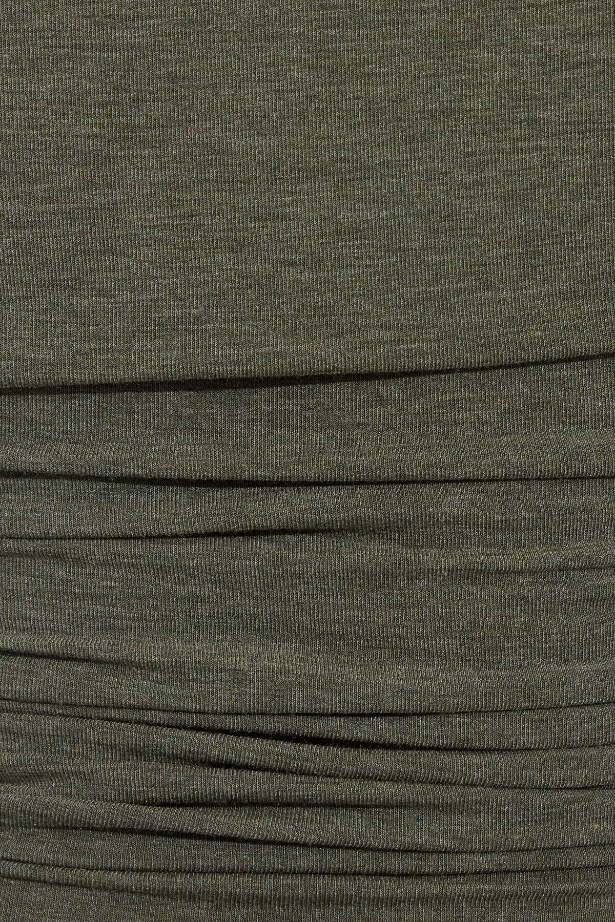 100100003_8CX_alt4_1920x2880