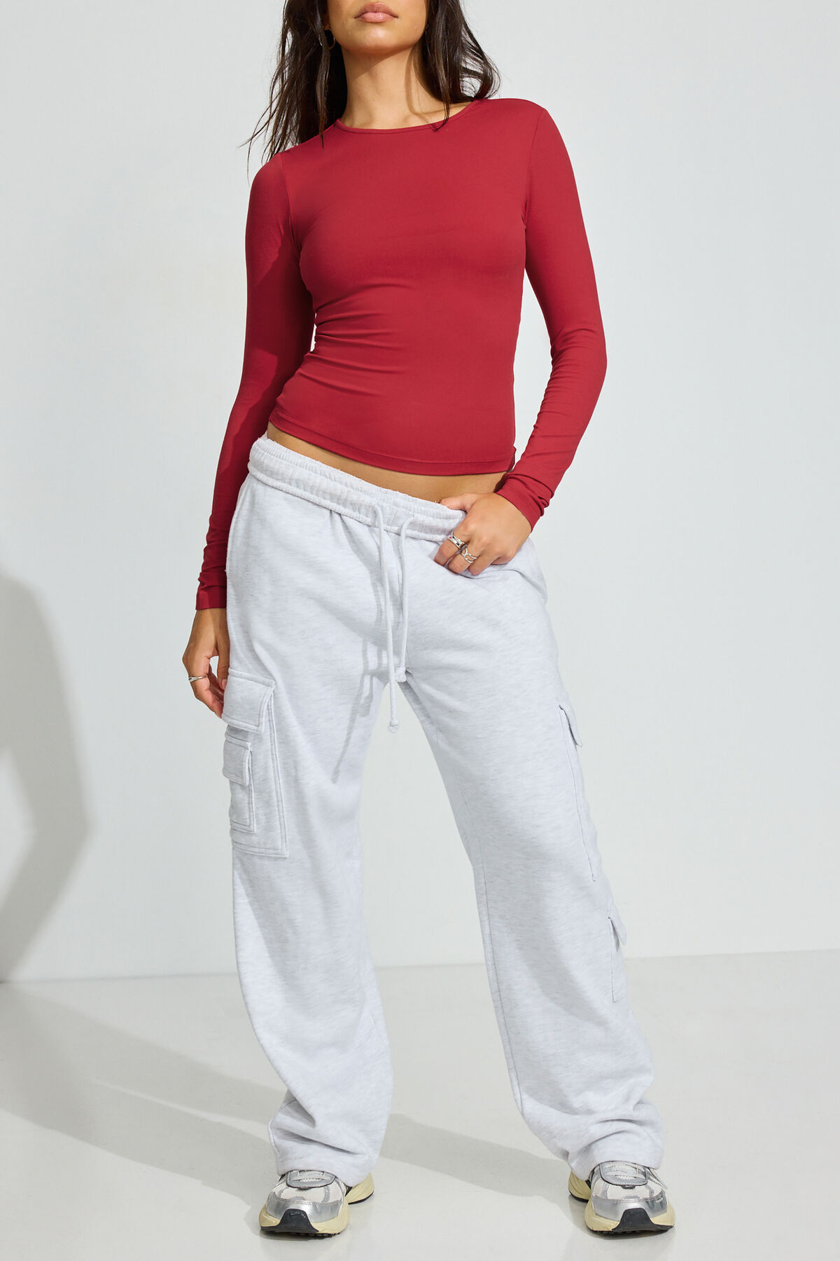 100100045_7GF_alt1_1920x2880-4