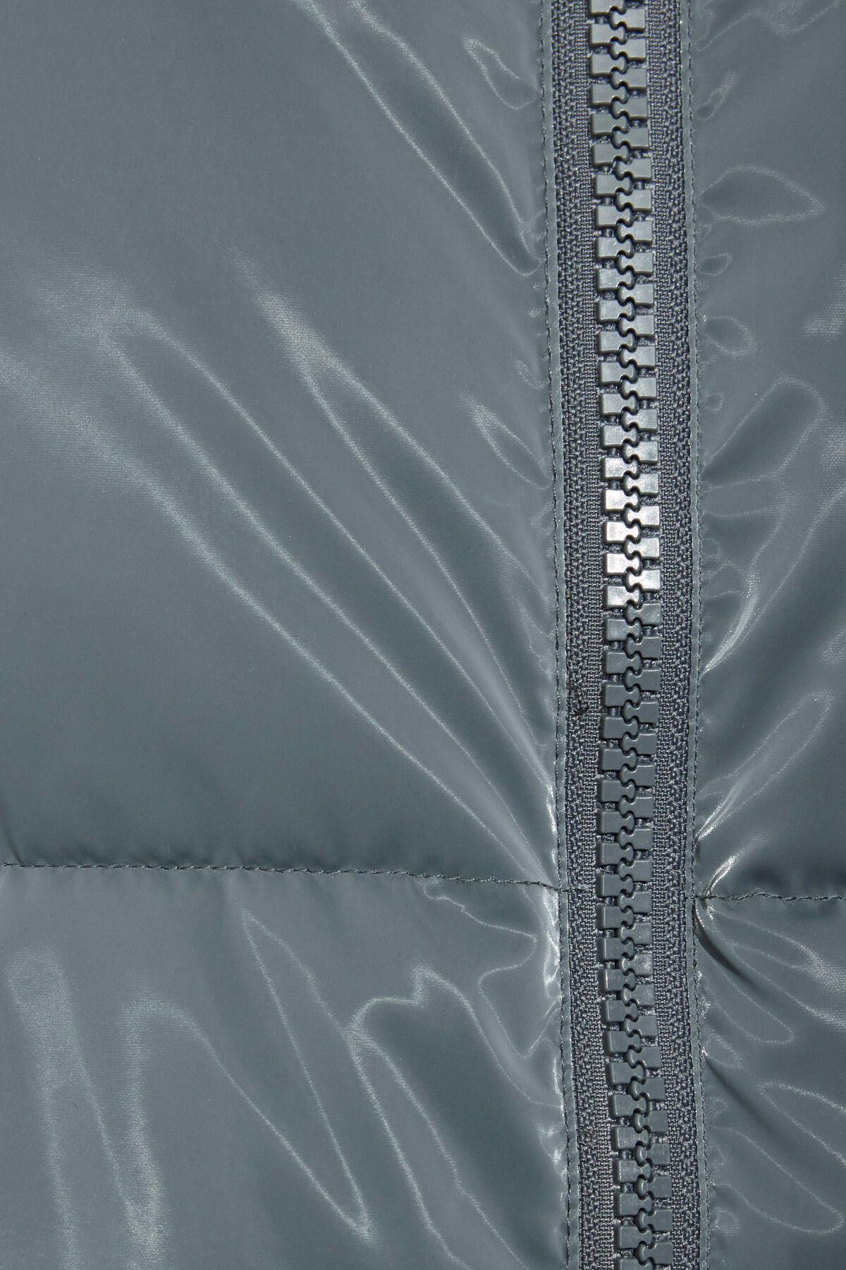 100100061_8D1_alt3_1920x2880-2