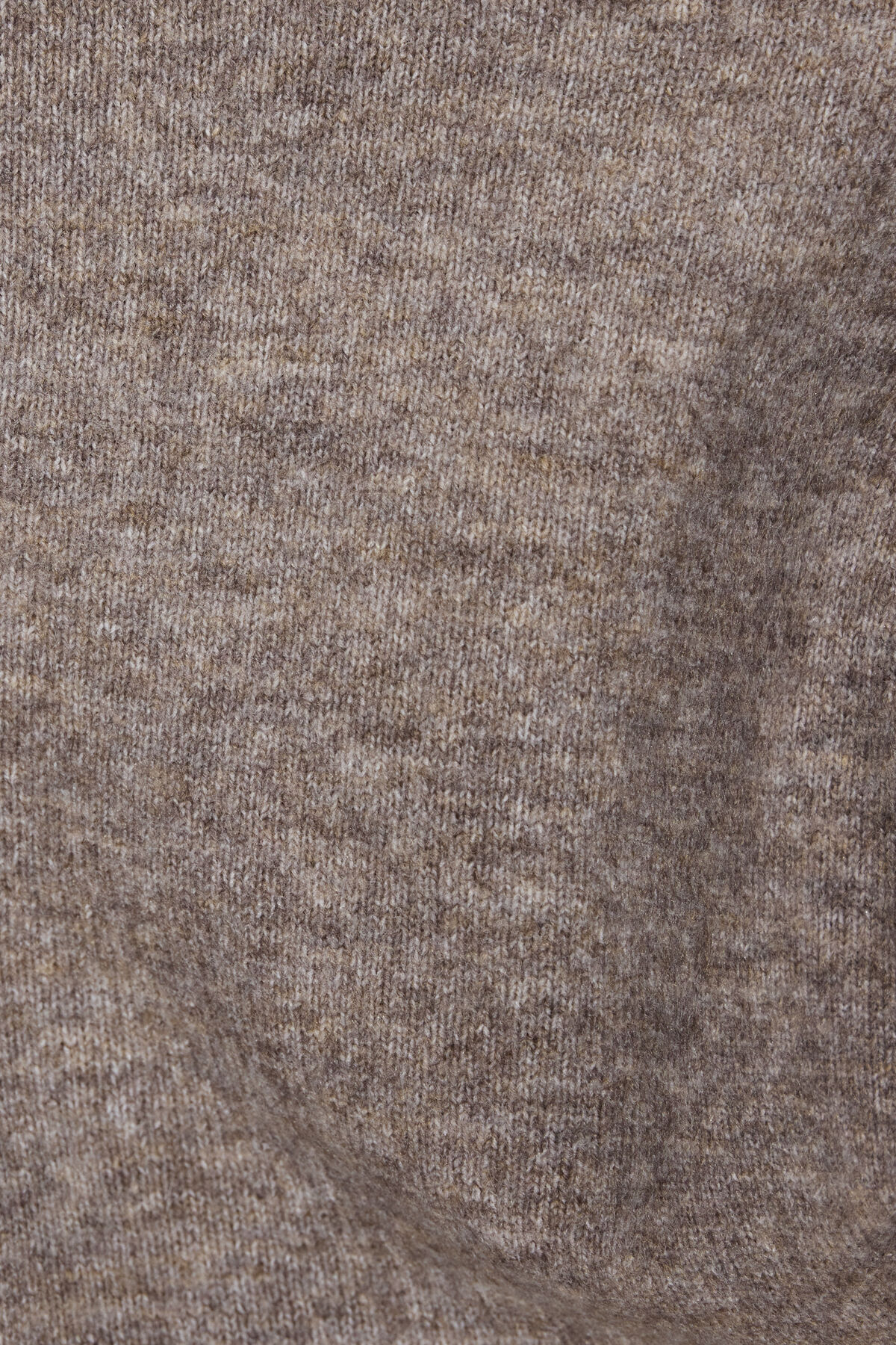 100100332_8AR_alt4_1920x2880-5