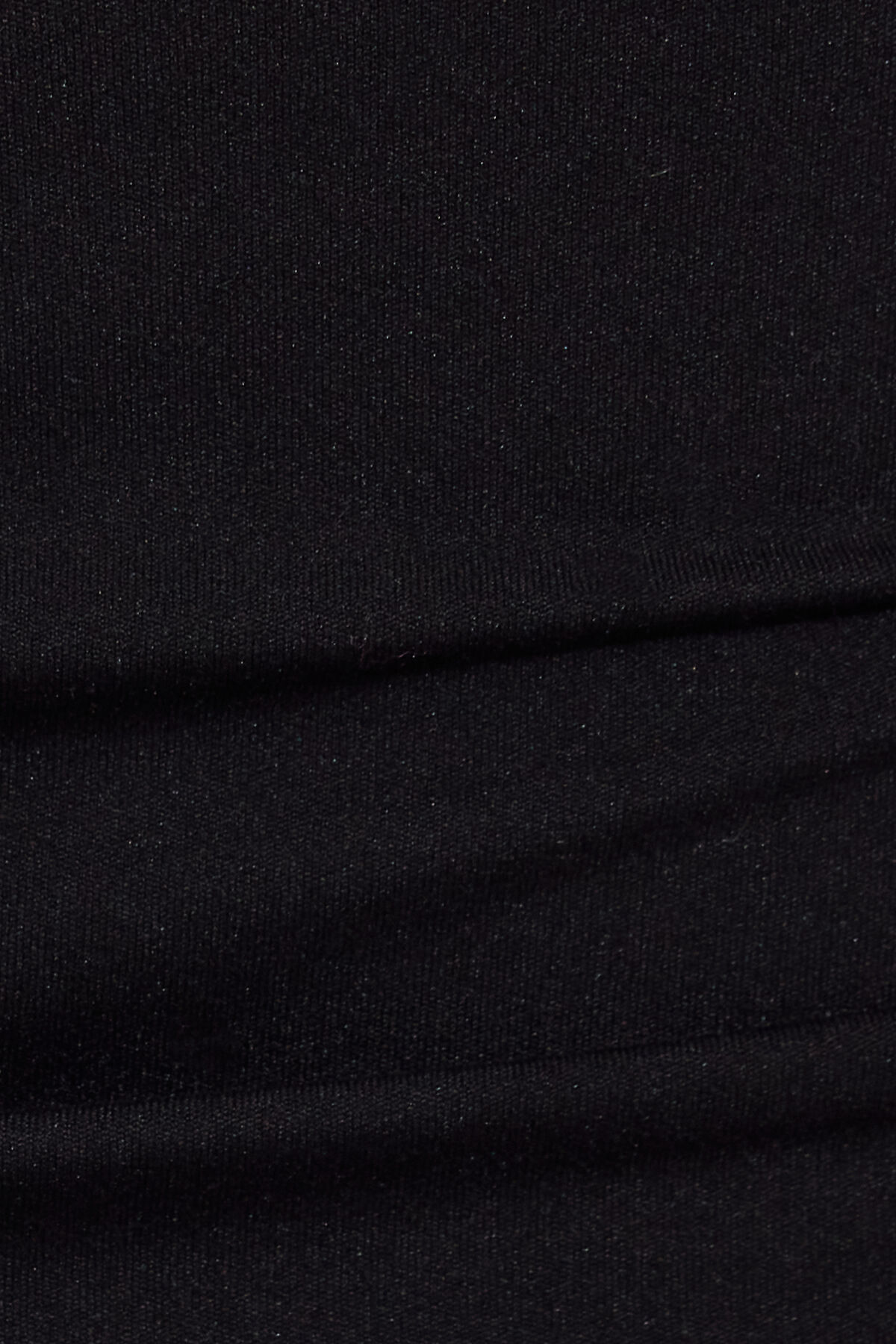 100103042_06V_alt3_1920x2880-10